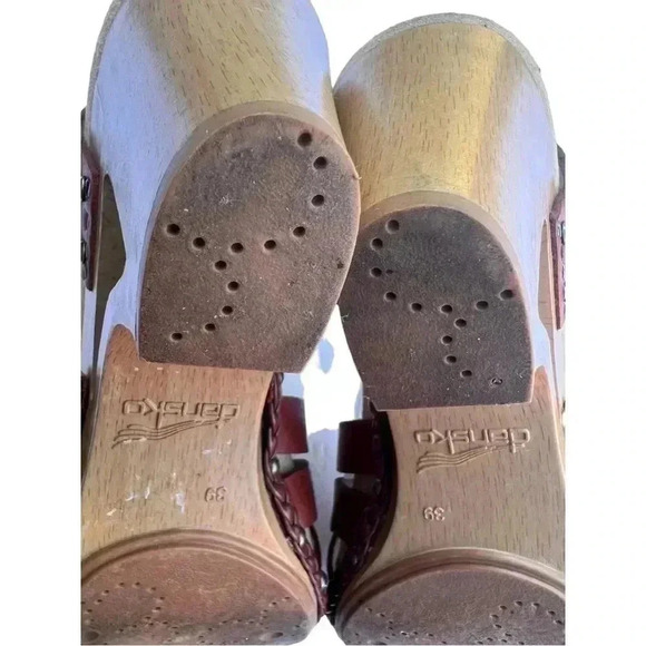 WOMEN’S DANSKO TRU  SANDALS•SIZE 39/US 8.5-9•MEDIUM BROWN•GREAT CONDITION• - Picture 14 of 14